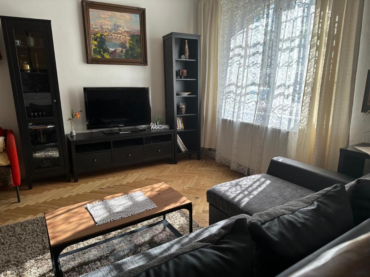& Restaurant Tkalcovsky Dvur Апартаменты Прага